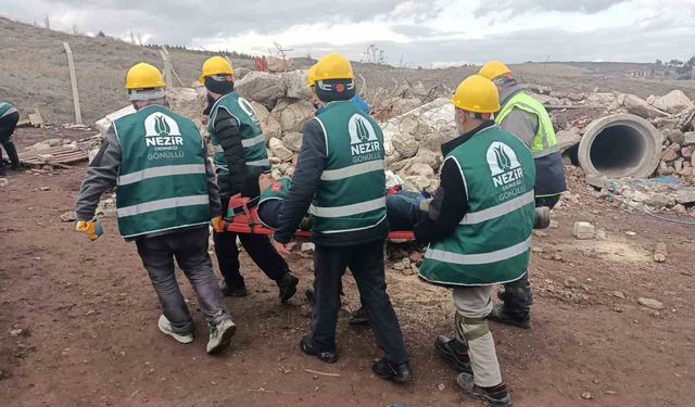 Gönüllülere arama ve kurtarma eğitimi verildi