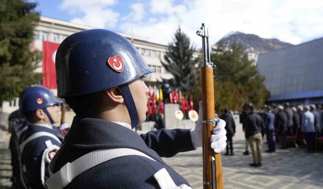 Gümüşhane'nin kurtuluşunun 108. yılı kar festivaliyle kutlandı