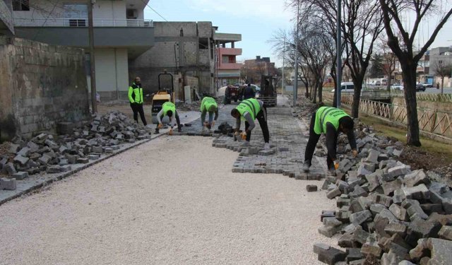 Haliliye'de üstyapı çalışmaları hız kesmeden sürüyor