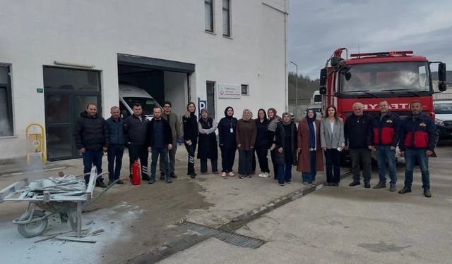 Hastane personeline yangına müdahale eğitimi