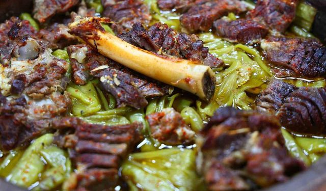 Hazırlanışı 5 dakika pişmesi 5 saat: Tescilli lezzet Ramazan ayında yoğun ilgi görüyor