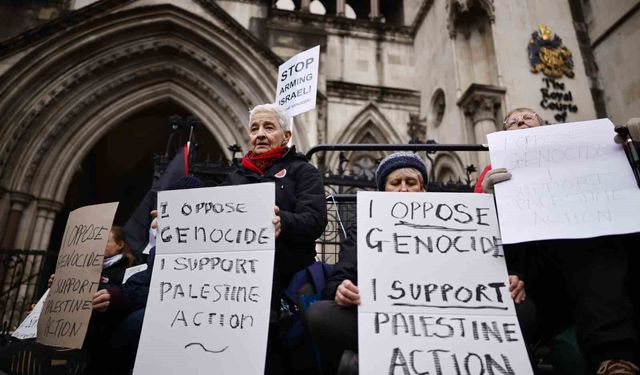 İngiltere'de mahkeme, 'Filistin için Eylem' grubunun yasaklanmasının hukuka aykırı olduğuna hükmetti