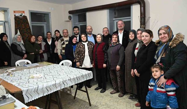 Karacabey Belediyesi'nden kadınlara eğitim ve üretim desteği