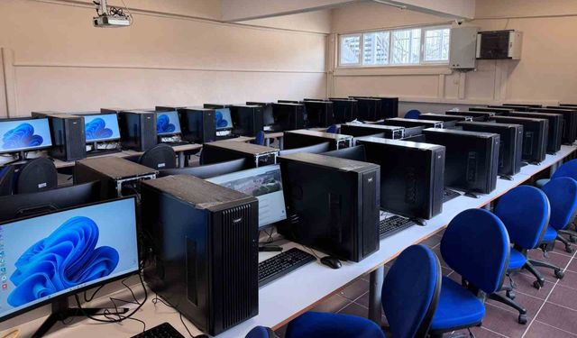 KBÜ Eskipazar MYO'da yeni laboratuvar hizmete girdi