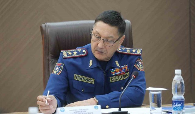 Kırgızistan'da 3 bakan görevden alındı