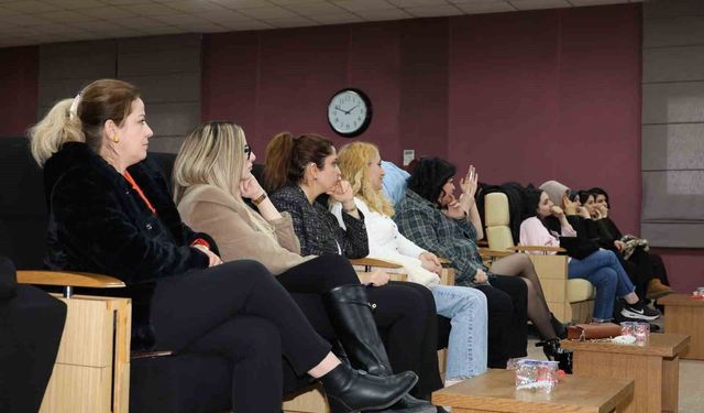 Kırıkkale'de 'Güçlü Kadın, Sağlıklı Şehir' konferansı düzenlendi