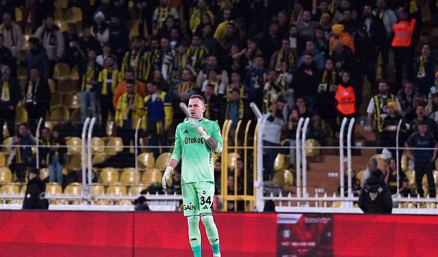 Mert Günok, 3905 gün sonra Kadıköy'de kaleyi korudu