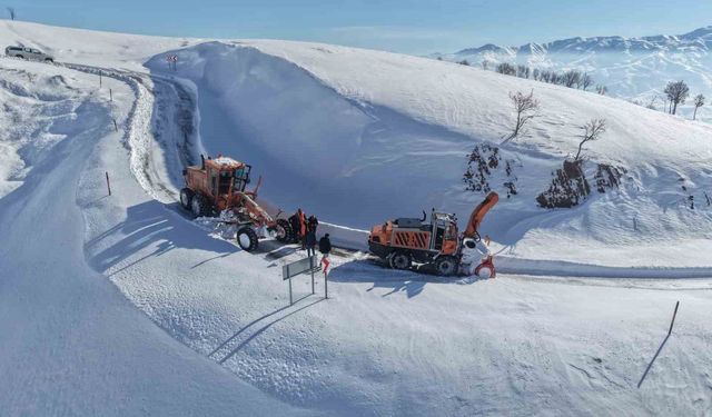 Muş-Kulp karayolu yeniden ulaşıma açıldı