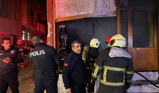 Şanlıurfa'da iş yeri yangını