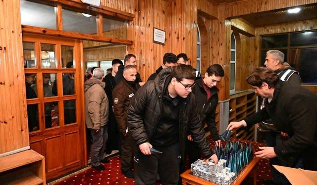 Şehit polis memuru dualarla anıldı