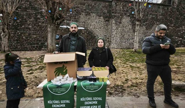 Sultan Şeyhmus EZ-ZULİ Derneği'nden Berat Kandili ikramı