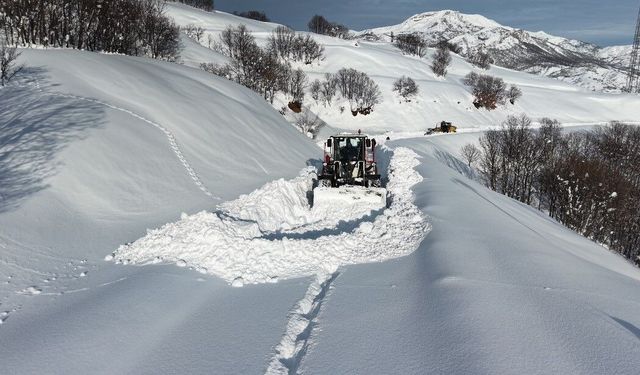 Tunceli'de 143 köy yolu ulaşıma kapandı