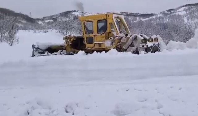 Tunceli'de 85 köy yolu açıldı, 58 köy yolunda çalışmalar sürüyor