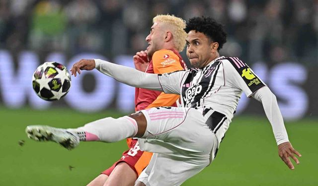 UEFA Şampiyonlar Ligi: Juventus: 1 - Galatasaray: 0 (İlk yarı)