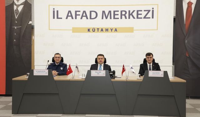 Vali Işın: 'Depreme karşı en önemli husus, önceden tedbir almaktır'