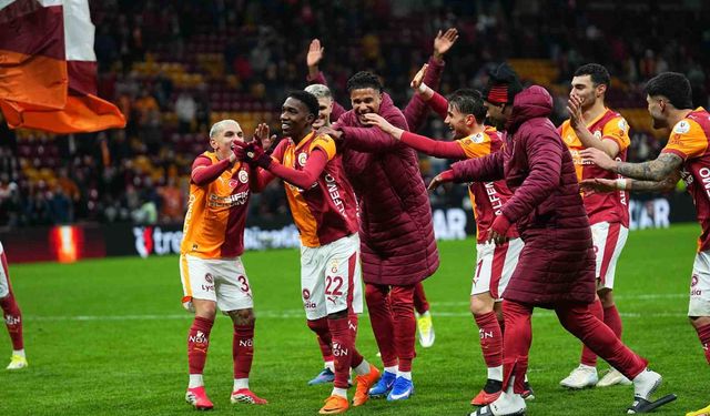 Yaser Asprilla ilk maçına çıktı