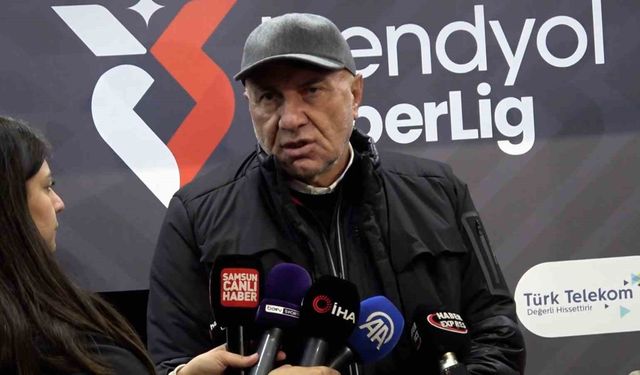 Yüksel Yıldırım: 'Bazı futbolcular Samsunspor'da oynamayı hak etmiyorlar'