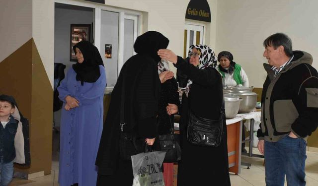 10 yıllık akraba iftarı geleneği 500 kişilik katılımla gerçekleşti