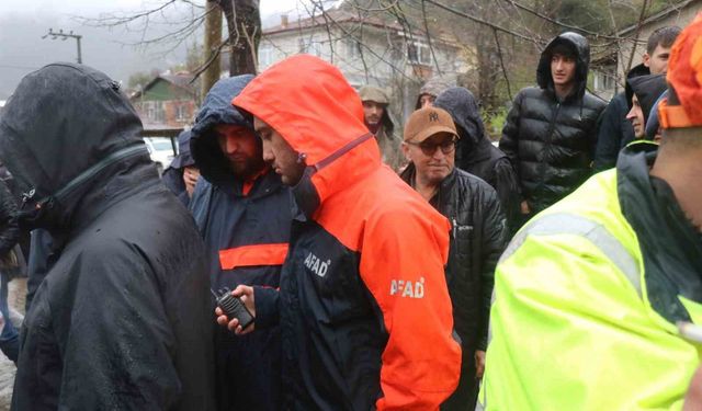 2 gündür haber alınamayan vatandaşın cansız bedenine ulaşıldı: 130 personel görev aldı