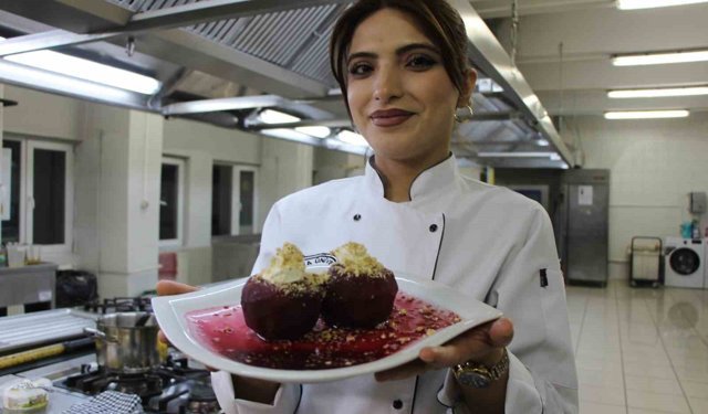 Amasya'da 2 bin yıldır yetiştirilen meyveden yapılan tatlı: Elma tatlısı