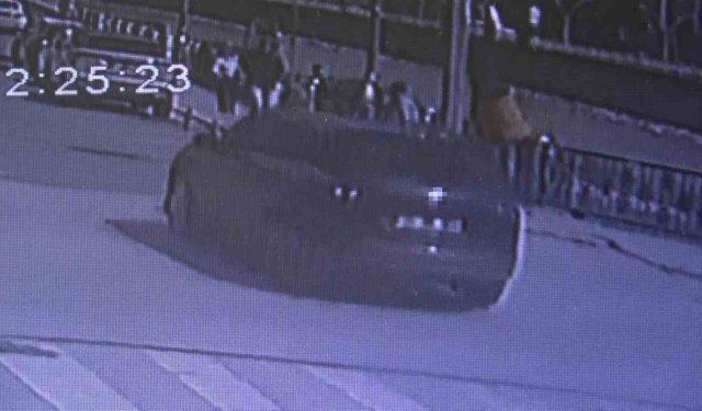 Amasya'da otomobilin çarptığı motosikletli havada takla attı
