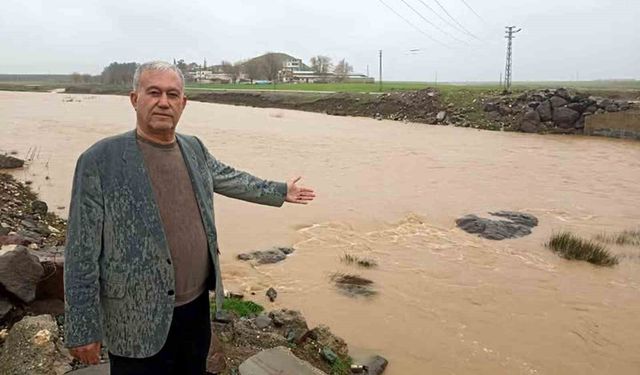 Araban'da sağanak yağış etkili oluyor