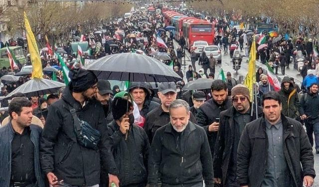 Arakçi'den Kudüs Günü mesajı: 'Göstericilerin tepkisi saldırganlar için kabus oldu'