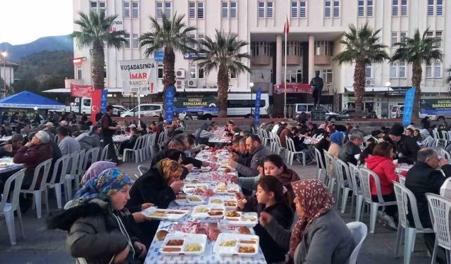Aydınlılar, Büyükşehirin iftar sofralarında buluşuyor