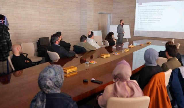 Bayburt'ta aile hekimlerine ruh sağlığı eğitimi verildi