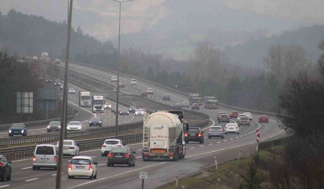 Bayram trafiği Bolu geçişinde artmaya başladı