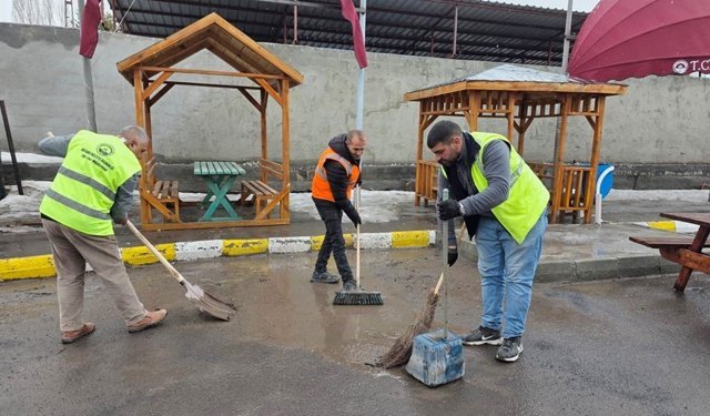 Belediye'den bahar temizliği