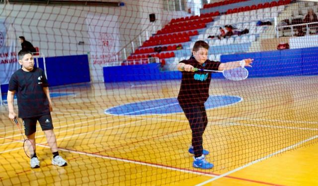 Bilecik'te Badminton Küçükler İl Birinciliği müsabakaları tamamlandı