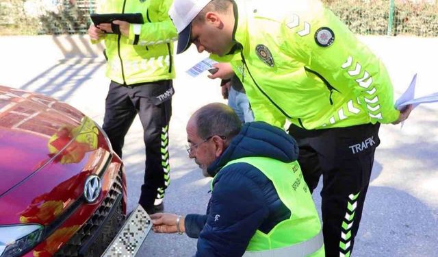 Bilecik'te standart dışı plakalara yönelik denetim