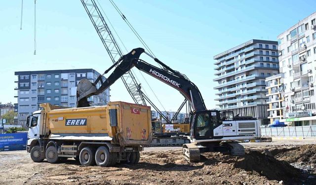 Büyükşehir'in ulaşım projeleri devam ediyor