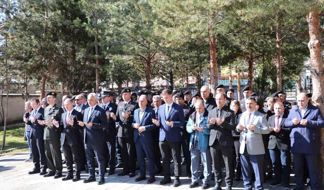 Çanakkale Şehitleri Oltu'da anıldı