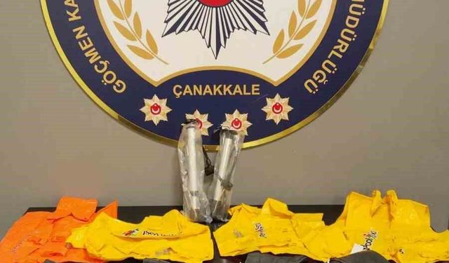 Çanakkale'de 23 düzensiz göçmen yakalandı, 3 organizatör tutuklandı