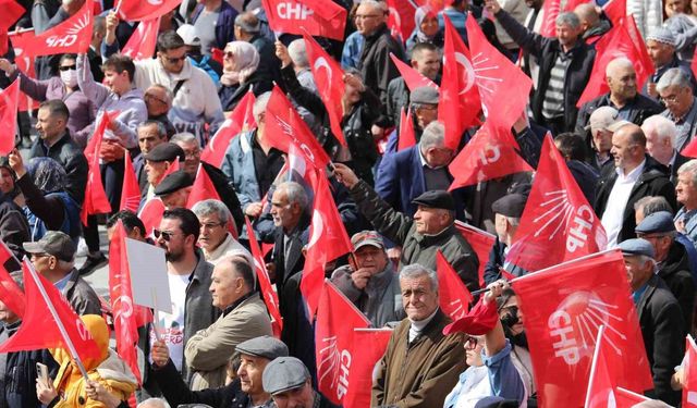 CHP Genel Başkanı Özel: 'Kapı kapı gezeceğiz, sokak sokak dolaşacağız, neyi, nasıl düzelteceğimizi söyleyeceğiz'