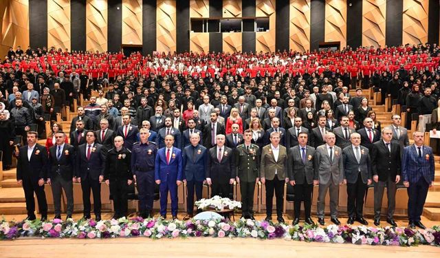 Denizli'de İstiklâl Marşı'nın kabulünün 105. yılı coşkuyla anıldı