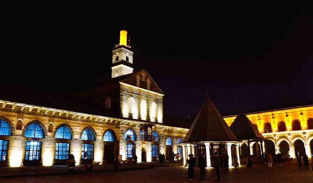 Dicle Elektrik Diyarbakır'ın tarihi mirasına ışık tutuyor