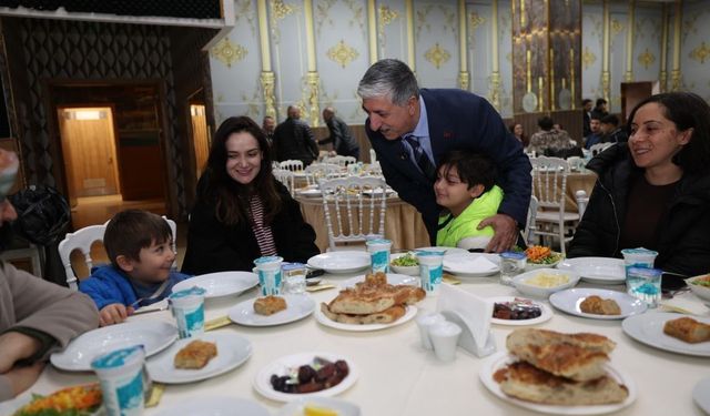 Dilovası'nda gençlik iftarı