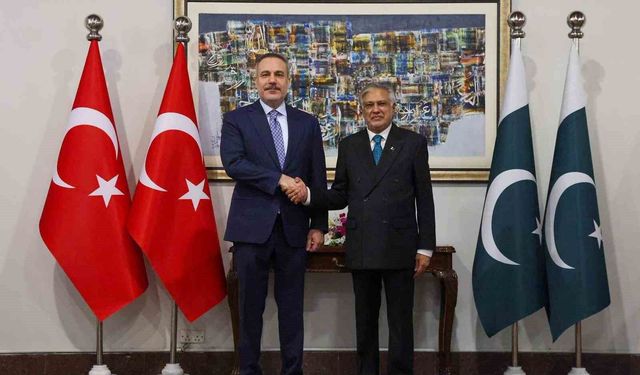 Dışişleri Bakanı Fidan, Pakistanlı mevkidaşı Dar ile görüştü