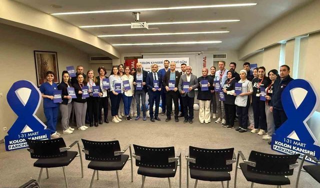 Diyarbakır'da kolon kanserine dikkat çekmek için sunumlar gerçekleştirildi