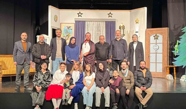 EBB'NİN çocuk oyunu 'İlk Orucum' yoğun ilgi gördü