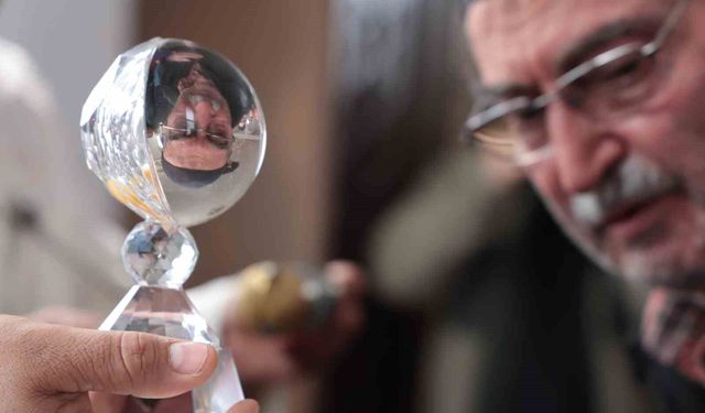 Elazığ'da Sakal-ı Şerif ve Hırka-i Şerif ziyarete açıldı