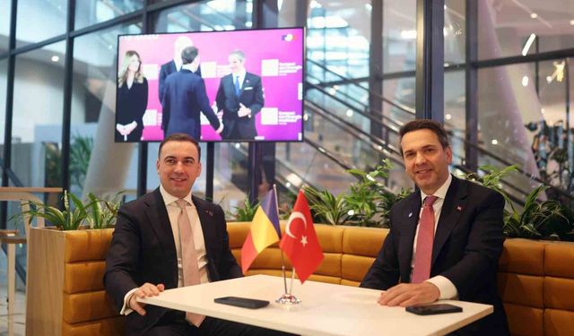 Enerji ve Tabii Kaynaklar Bakanı Bayraktar, Romanyalı mevkidaşı Ivan ile bir araya geldi