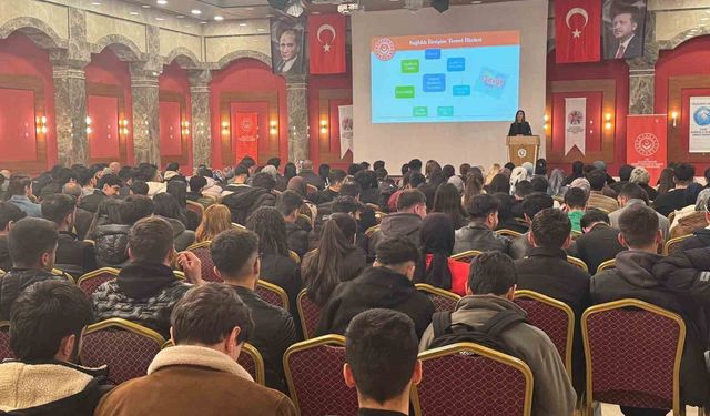 Fırat Üniversitesi öğrencilerine kadına yönelik şiddetle mücadele eğitimi