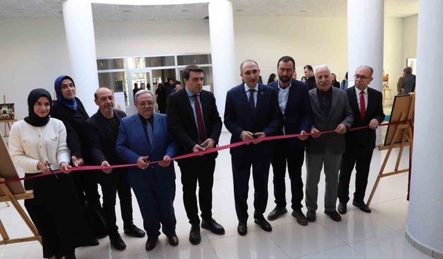 Fırat Üniversitesi'nde 'Kutsal Topraklardan Dijital İzler' sergisi