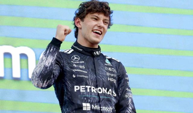 Formula 1'in Japonya Grand Prix'sinde kazanan Kimi Antonelli oldu