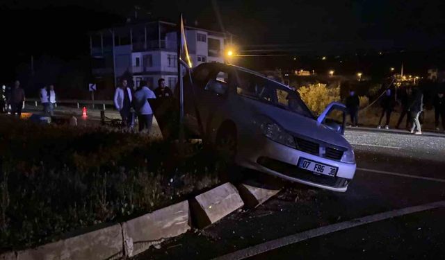 Gazipaşa'da gece yarısı kaza: 5 yaralı