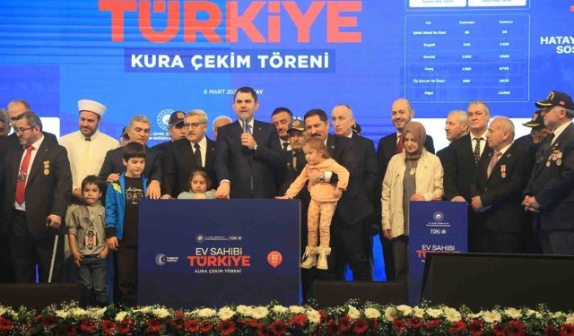 Hatay'da 13 bin 289 konutun kura çekim töreni gerçekleşti